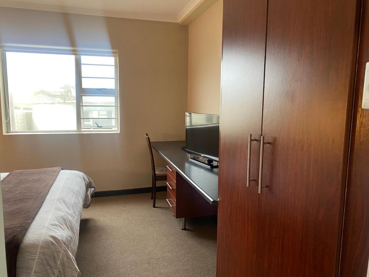 Bluewaters Hotel East London Εξωτερικό φωτογραφία